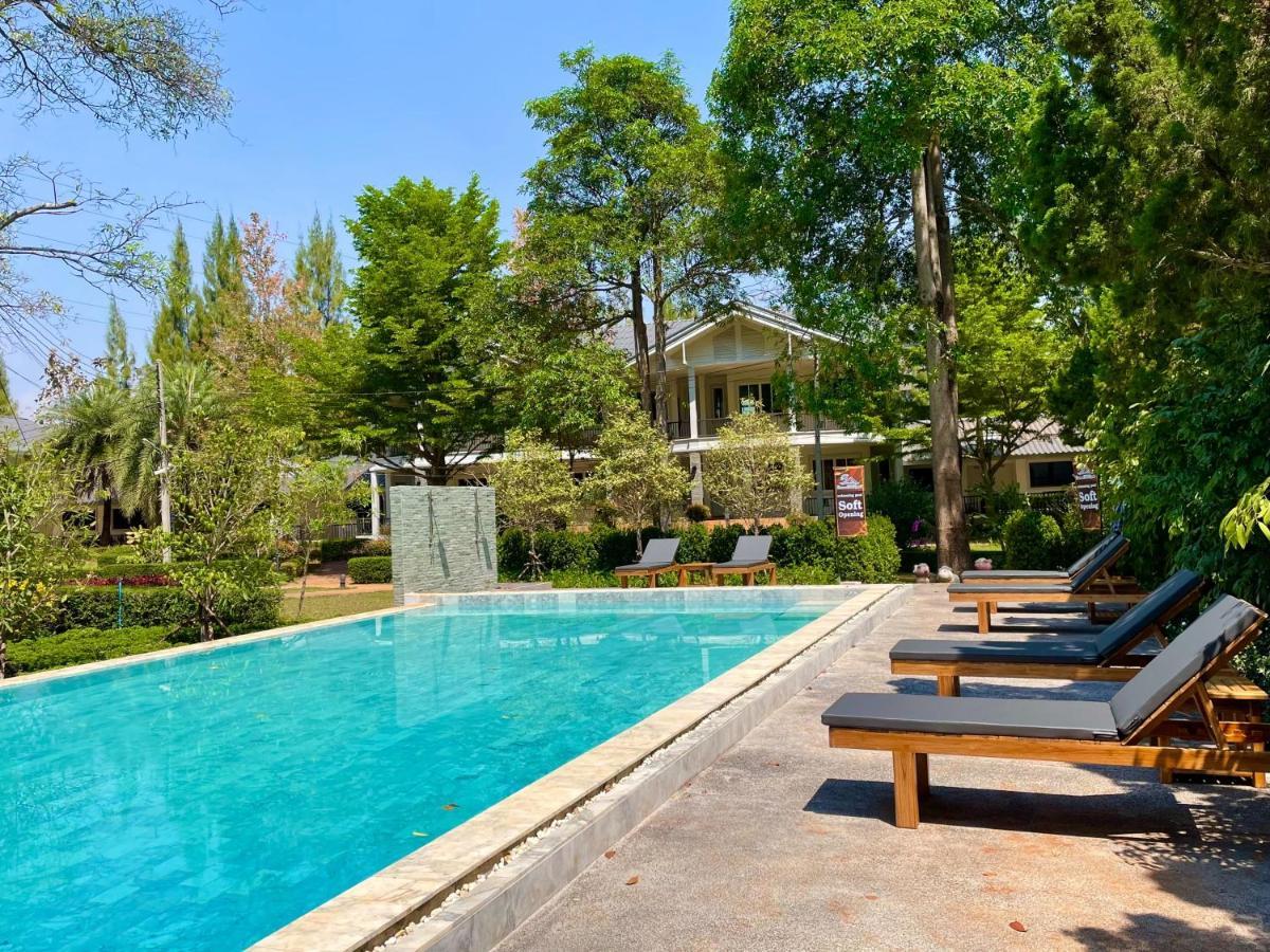 Diamond Hill Resort Nong Nam Daeng Esterno foto