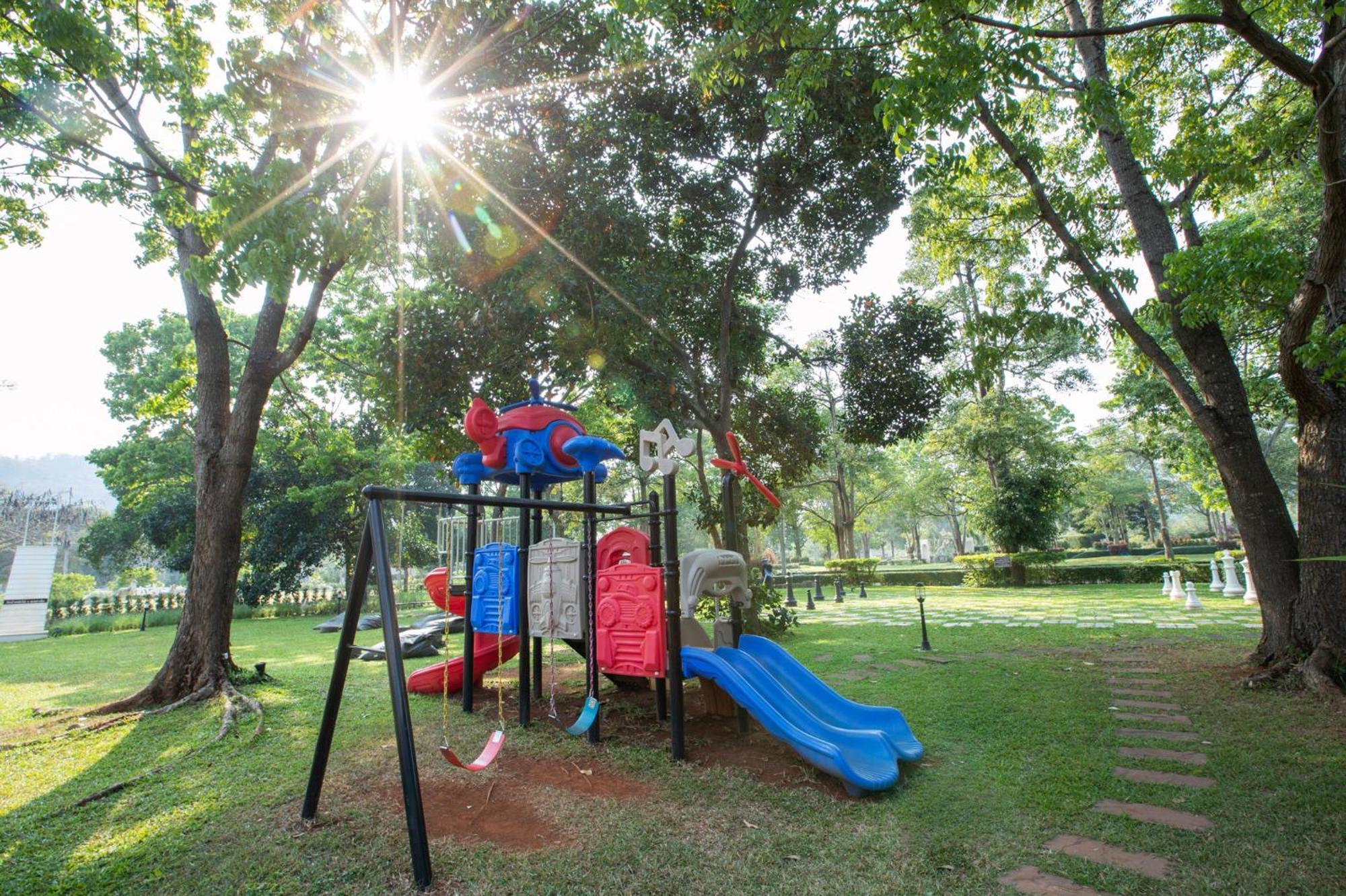Diamond Hill Resort Nong Nam Daeng Esterno foto