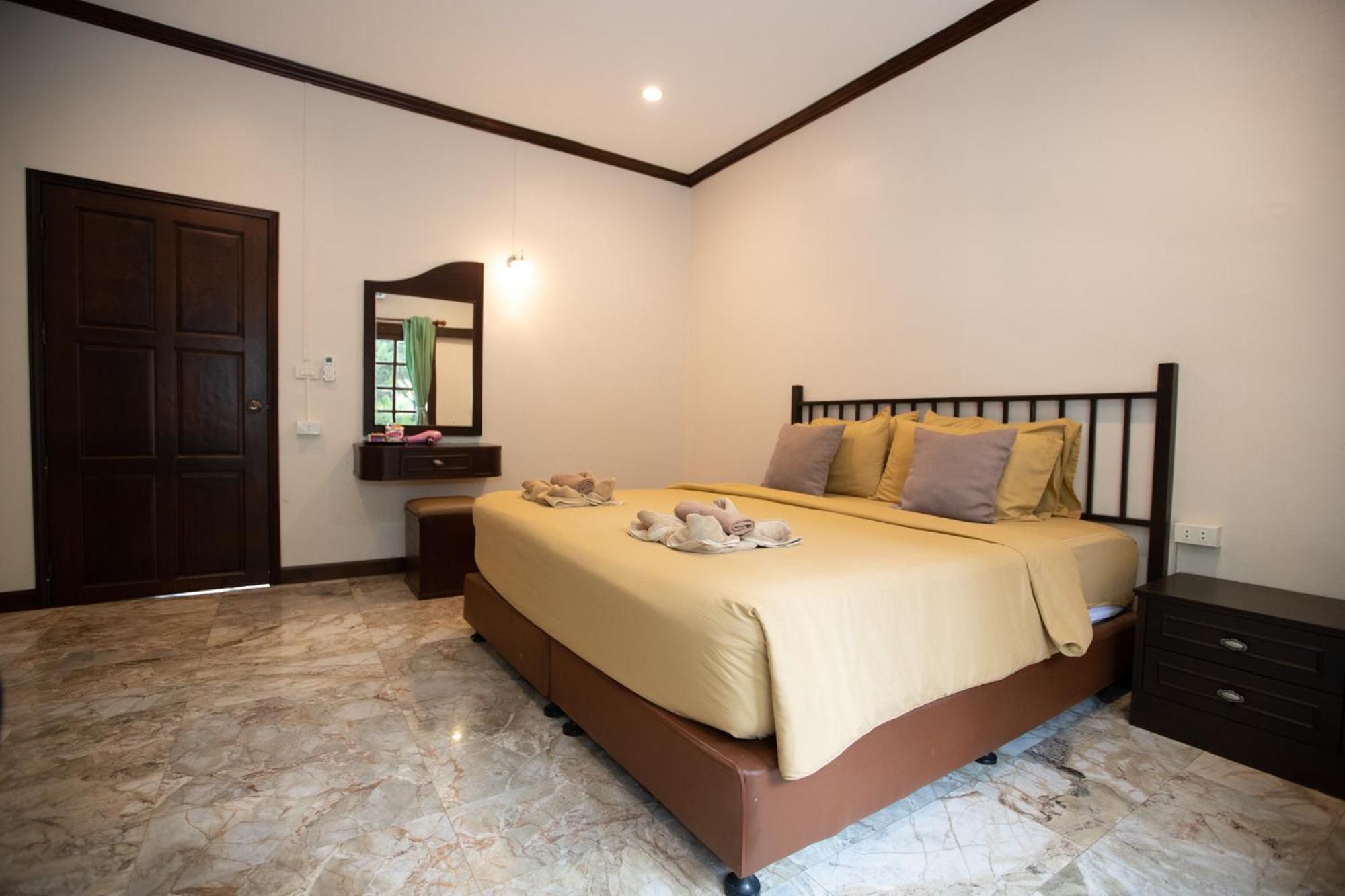 Diamond Hill Resort Nong Nam Daeng Esterno foto