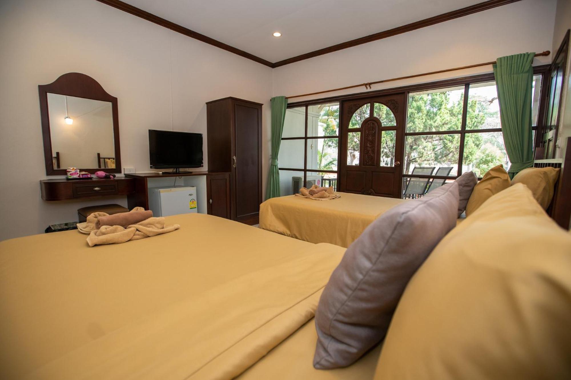 Diamond Hill Resort Nong Nam Daeng Esterno foto