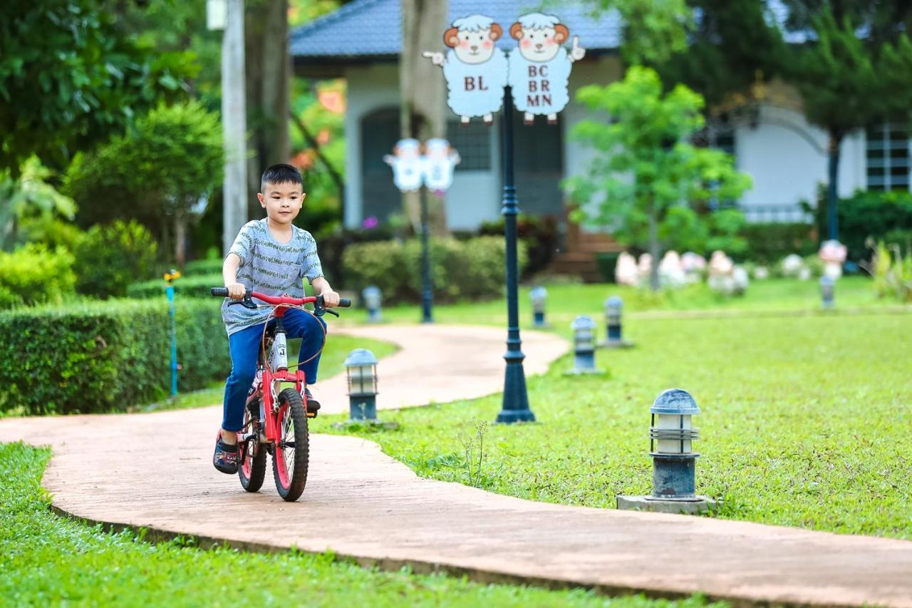 Diamond Hill Resort Nong Nam Daeng Esterno foto